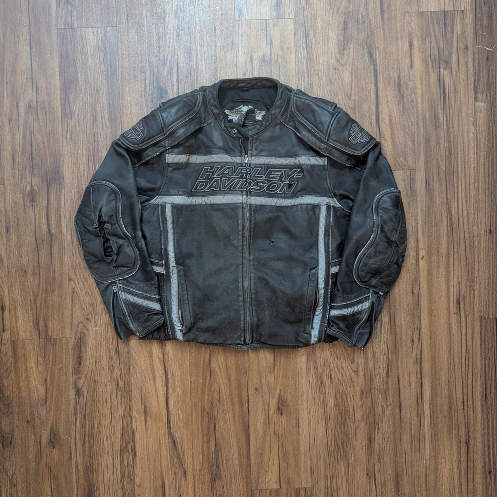 Vintage 2000s Harley-Davidson Leather Motorcycle Jacket